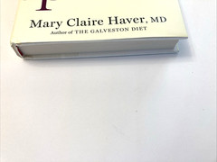 The New Menopause Mary Claire Haver MD Obstetrics & Gynecology Hardcover Book
