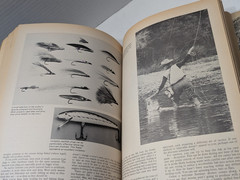 VINTAGE THE ABC&rsquo;S OF FISHING BOOK BOB ZWIRZ NOVICE TO EXPERT 288 PAGES