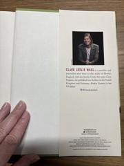 Broken Country (Reese&rsquo;s Book Club) by Clare Leslie Hall (2025, Hardcover)