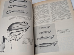 VINTAGE THE ABC&rsquo;S OF FISHING BOOK BOB ZWIRZ NOVICE TO EXPERT 288 PAGES