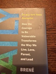 Daring Greatly Brené Brown 1st Edition 1st Printing 2012 Hardcover DJ VG Notes