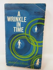 A Wrinkle In Time Madeleine L&rsquo;Engle Scholastic PB 1962 8th printing