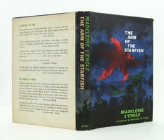THE ARM OF THE STARFISH Madeleine L&rsquo;Engle 1974 8th Printing HBDJ VGC
