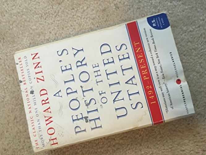 A People&rsquo;s History of the United States: 1492 – Paperback, by Zinn Howard – Good