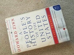 A People&rsquo;s History of the United States: 1492 – Paperback, by Zinn Howard – Good