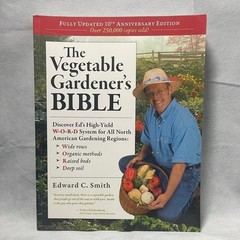 Ed Smith Vegetable Gardener&rsquo;s Bible WORD System 10th Anniversary 352 Pages EXC