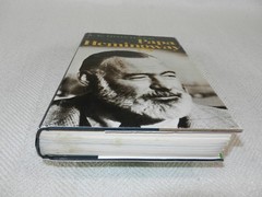 WW II Great writer & war correspondent « PAPA HEMINGWAY: A PERSONAL MEMOIR »
