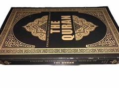 The Quran : English Translation of the Meaning Of by Syed Vickar Ahamed…