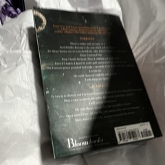 L.J. Shen Bad Bishop (Society of Villains) Paperback Novel, Bloom Books