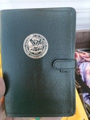 The Soldier&rsquo;s Bible with Slide-Tab Closure – HCSB – Army Green Bonded Leather