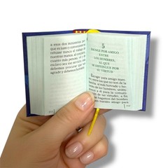 Pitagoras. Sentencias y Versos de Oro. miniature book 2 x 2.6&Prime; 430pgs hardcover