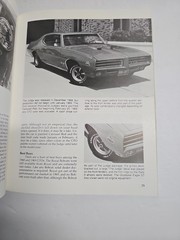 Illustrated Buyer&rsquo;s Guide GTO by Zazarine, Pontiac GTO 1964-1974 & Royal Bobcat