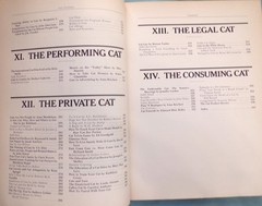 « Cat Catalog », The Ultimate Cat Book, Large « Very Good » 1st Ed. Book, 352 pages
