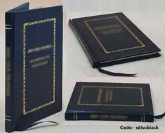 Carmilla [PREMIUM LEATHER BOUND]