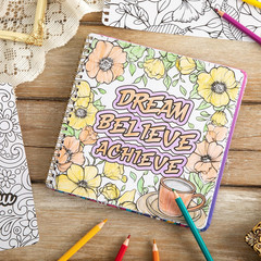 Women&rsquo;S Coloring Book 30 Pages Inspirational Quotes Coloring Books for Adults to
