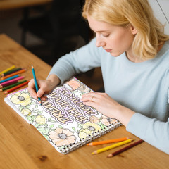 Women&rsquo;s Coloring Book 30 Pages Inspirational Quotes Coloring Books for Adults to