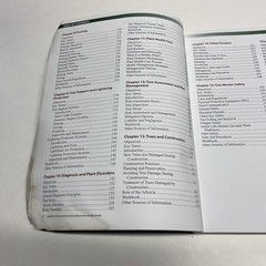 ISA Arborists&rsquo; Certification Study Guide Sharon Lilly Paperback – *READ Desc*