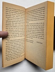 It&rsquo;s A Daisy By Cass S Hough SIGNED 1976 1st Printing
