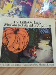 Scholastic Lot of 8 Illustrated Children&rsquo;s Paperback Halloween Books Ages 4-8