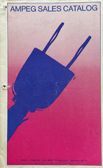 Original Vintage 1970&rsquo;s Ampeg Guitar & Bass Amp Catalog 5.5&Prime;x9&Prime; 30 Pages!