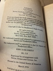 A Wrinkle in Time by Madeleine L&rsquo;Engle (Paperback, 1976)Dell Laurel Leaf Fantasy