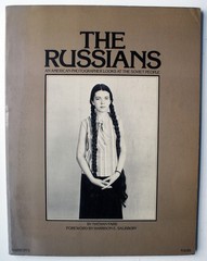 THE RUSSIANS by Nathan Farb 1st Ed 1st Printing 1980 PB [317]