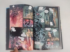 Injustice Lot of 8 – Gods Among Us Etc – DC Comics