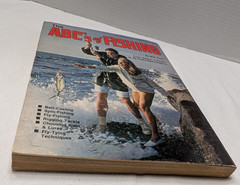 VINTAGE THE ABC&rsquo;S OF FISHING BOOK BOB ZWIRZ NOVICE TO EXPERT 288 PAGES