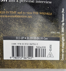 A Wrinkle in Time by Madeleine L&rsquo;Engle – Paperback Edition (ISBN: 9780312367541)