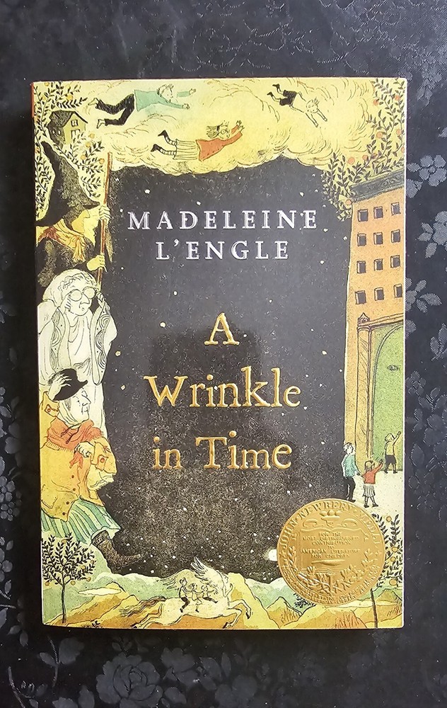 A WRINKLE IN TIME [Book One] Madeleine L&rsquo;Engle – First Square Fish Edition: 2007