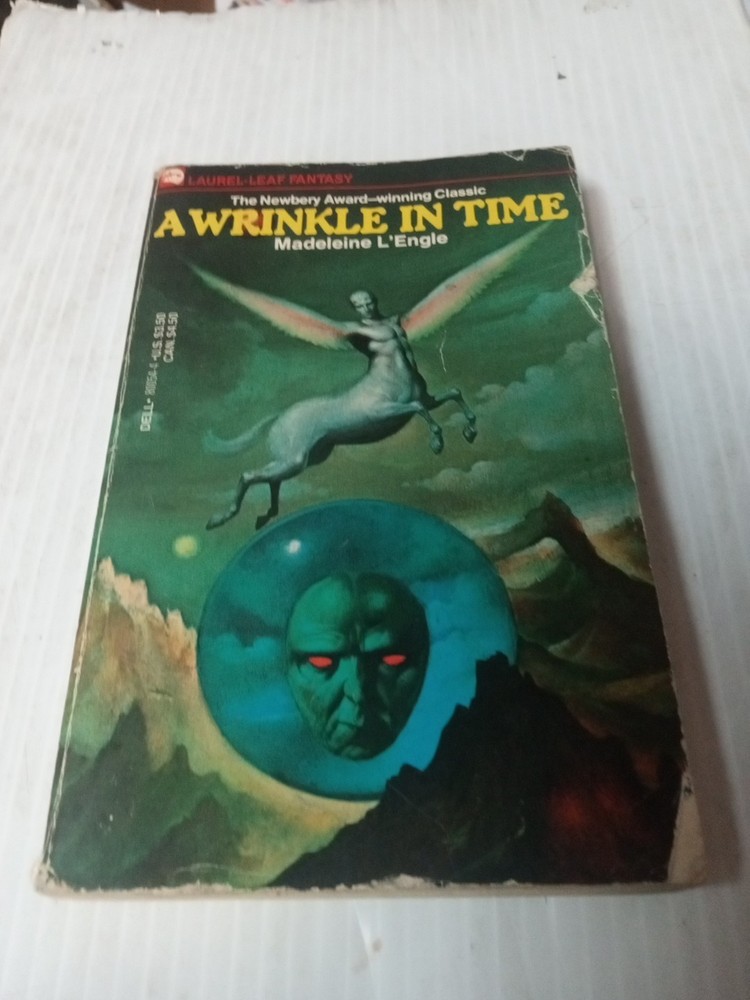 A Wrinkle in Time by Madeleine L&rsquo;Engle 1976 Vintage Paperback