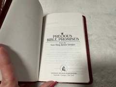 GOD&rsquo;S WISDOM FOR DAILY LIVING 3 BOOK BOX SET BONDED LEATHER GILDED GOLD EDGES