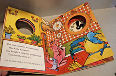 7 CHILDREN&rsquo;S BOOKS LOVE BUGS, WHOSE HOUSE, AMAZING SENSES, CLOCK SHOP, 10 IN