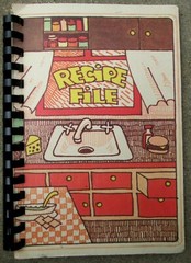 Vintage 1970&rsquo;s Unbranded Recipe File/ Holder Plastic Spiral Binding EUC
