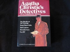 Agatha Christie&rsquo;s Detectives: Five Complete Novels (The Murder at the Vicara…