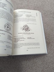 Christ Episcopal Church New Bern, NC Spiral Cookbook 1981 400+ Pages